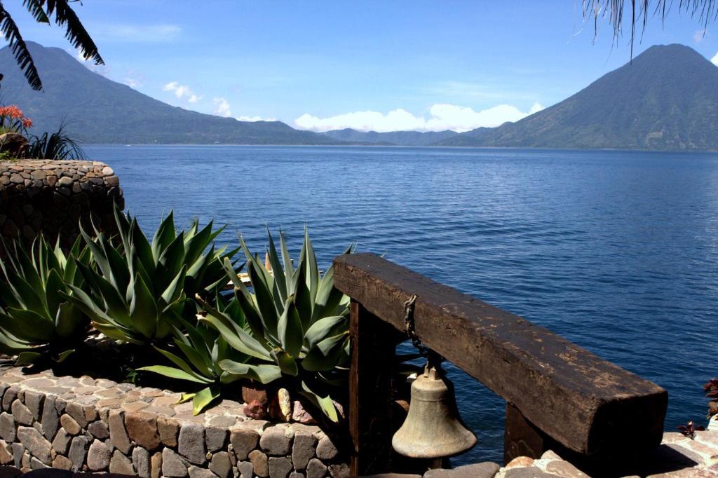 Laguna Lodge Eco-Resort & Nature Reserve Santa Cruz La Laguna Eksteriør billede